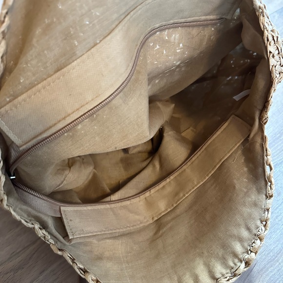 Woven Beach Bag - Picture 2 of 2